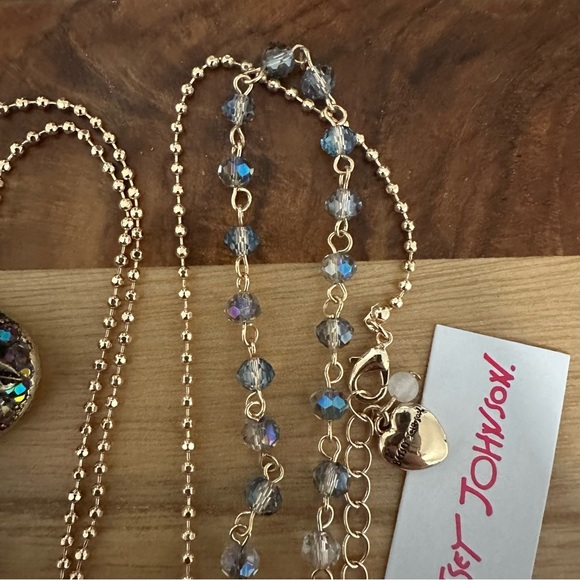 Betsey Johnson Woven Bronze Crystal AB Embellished Leaf Flower HUGE Key Necklace - Picture 4 of 4